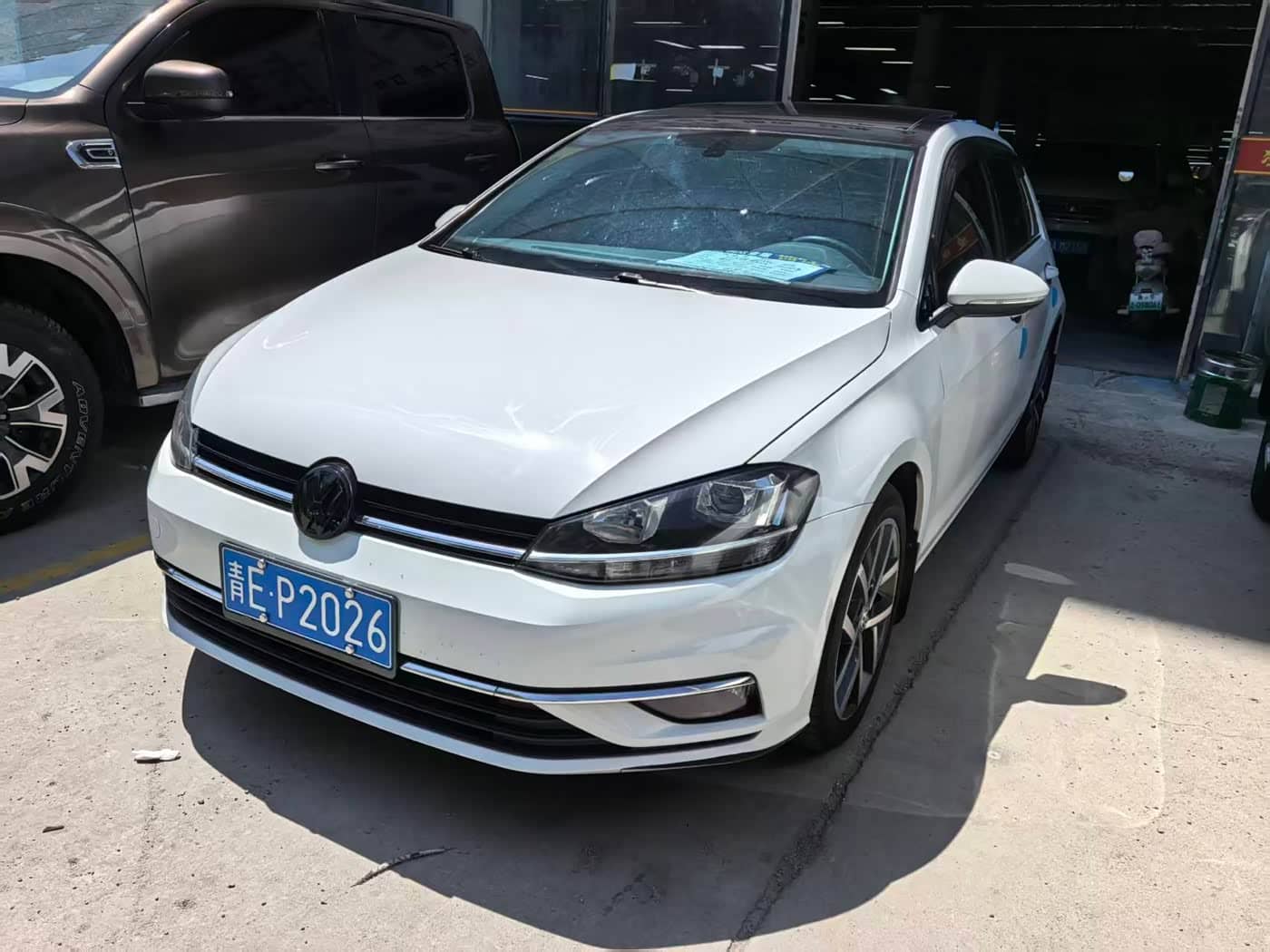 Volkswagen Golf