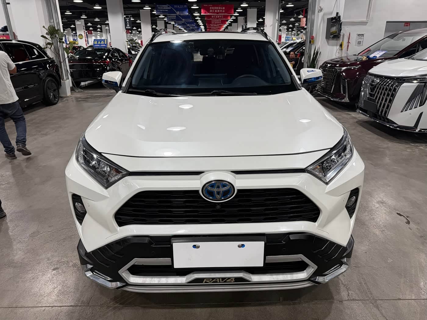 Toyota RAV4 Rongfang