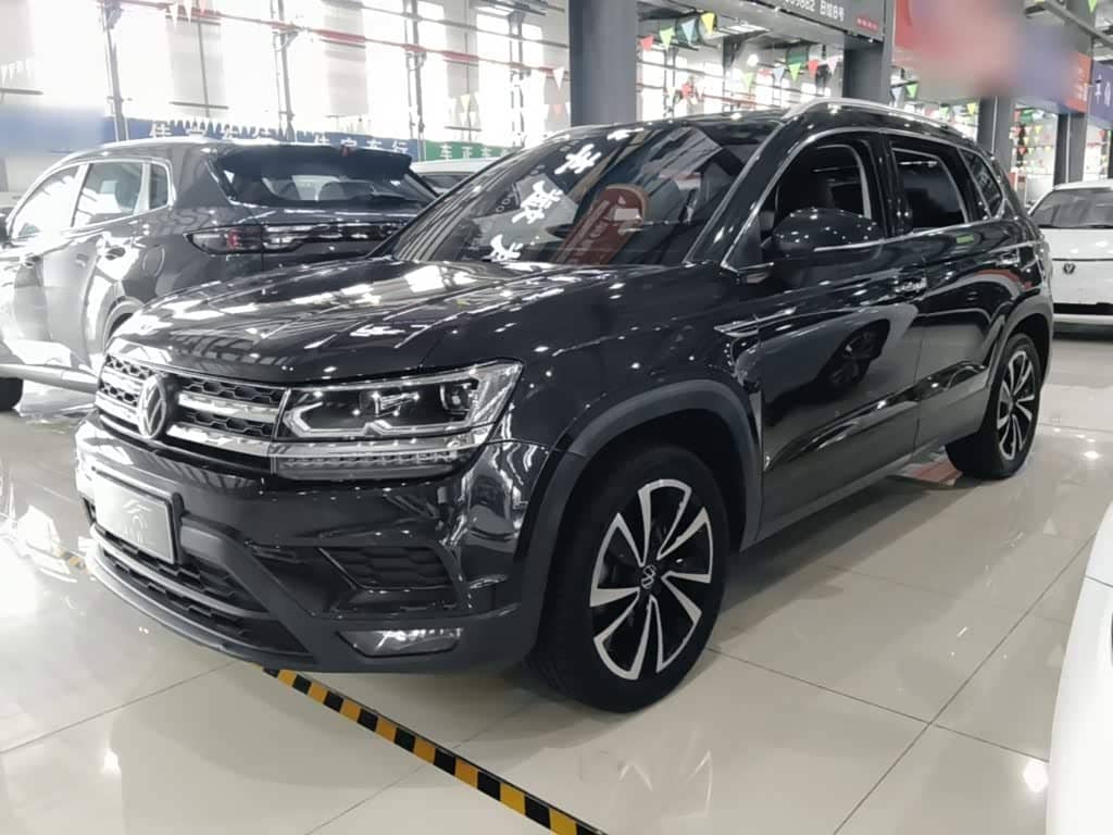 Volkswagen Tharu
