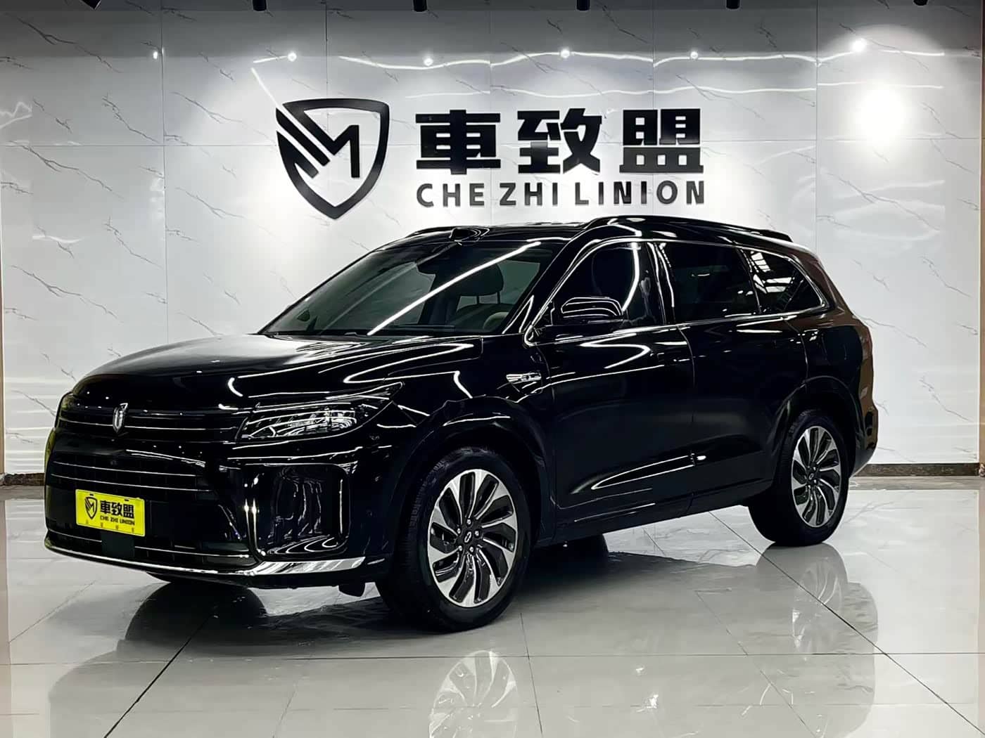 AITO Wenjie AITO M7
