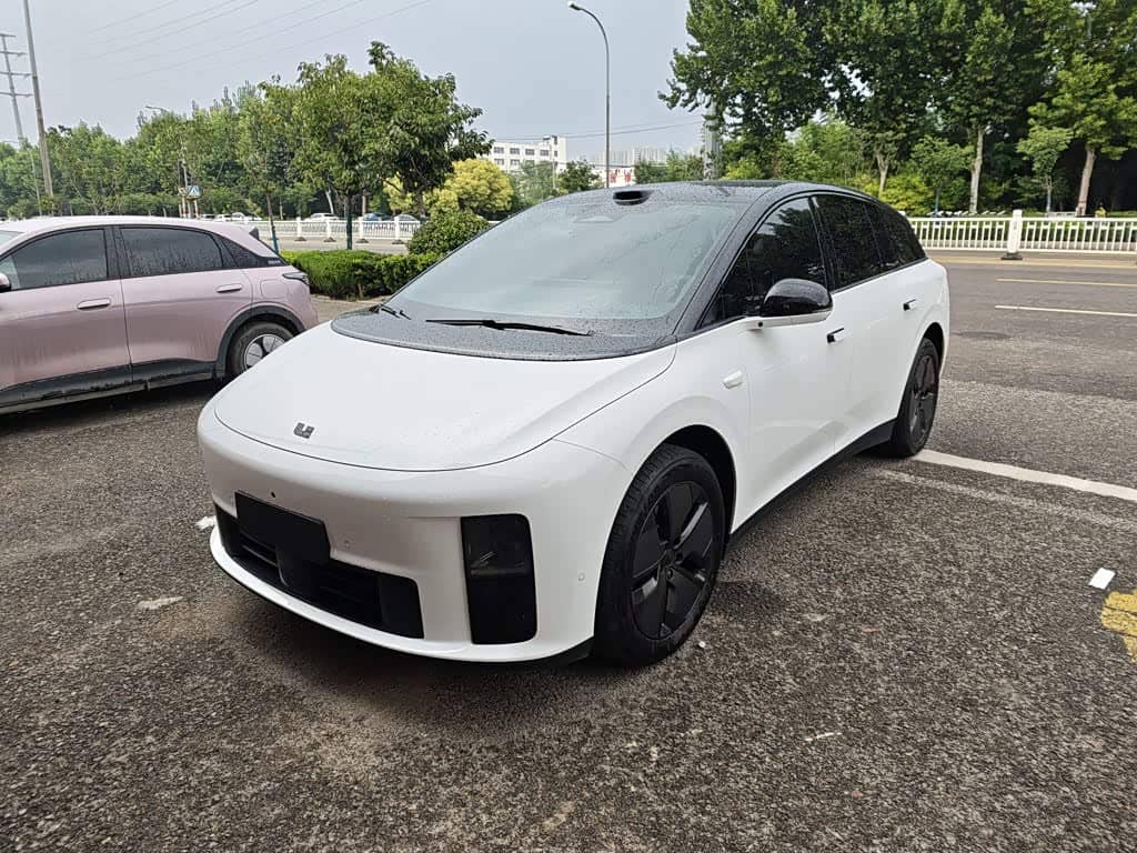 Li Auto i6