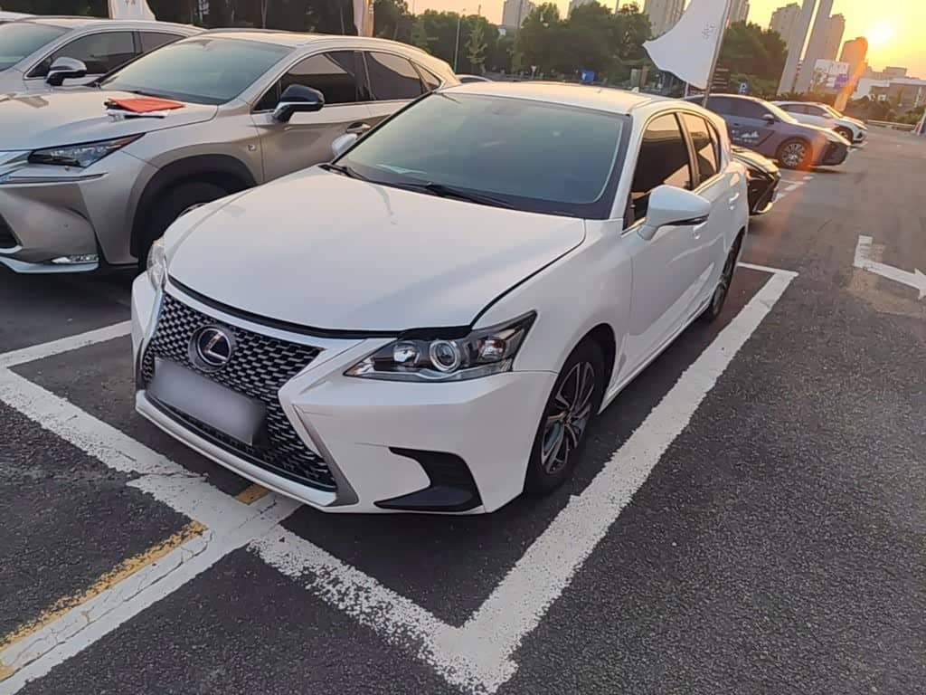 Lexus CT