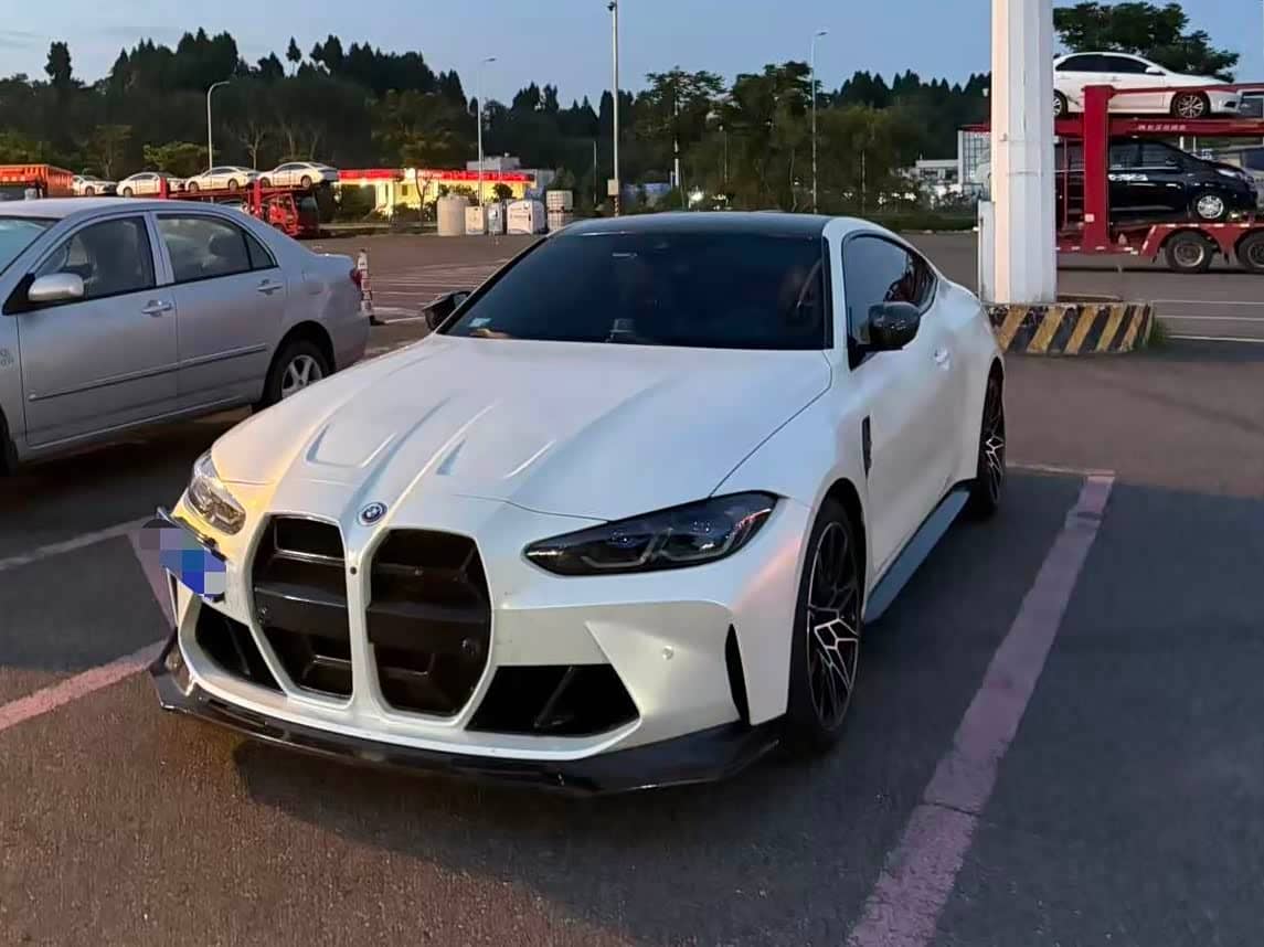 BMW M4