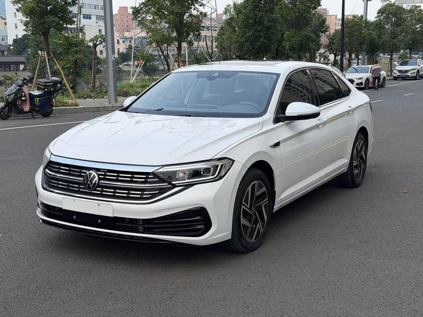 Volkswagen Sagitar