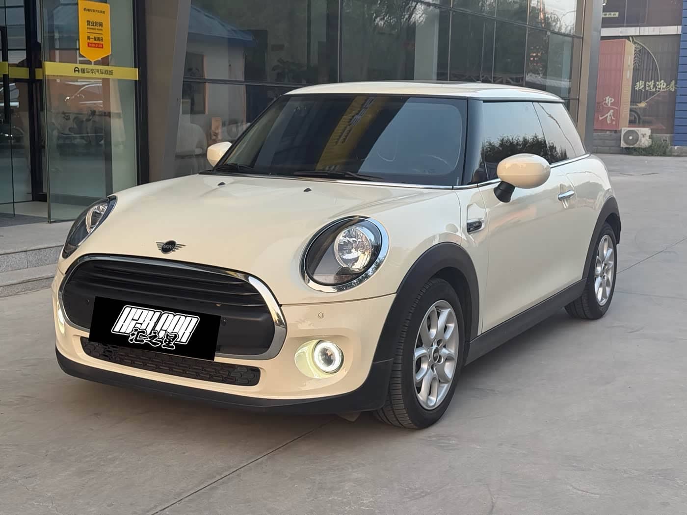 MINI MINI