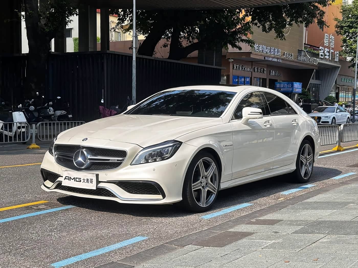 Mercedes-Benz CLS AMG