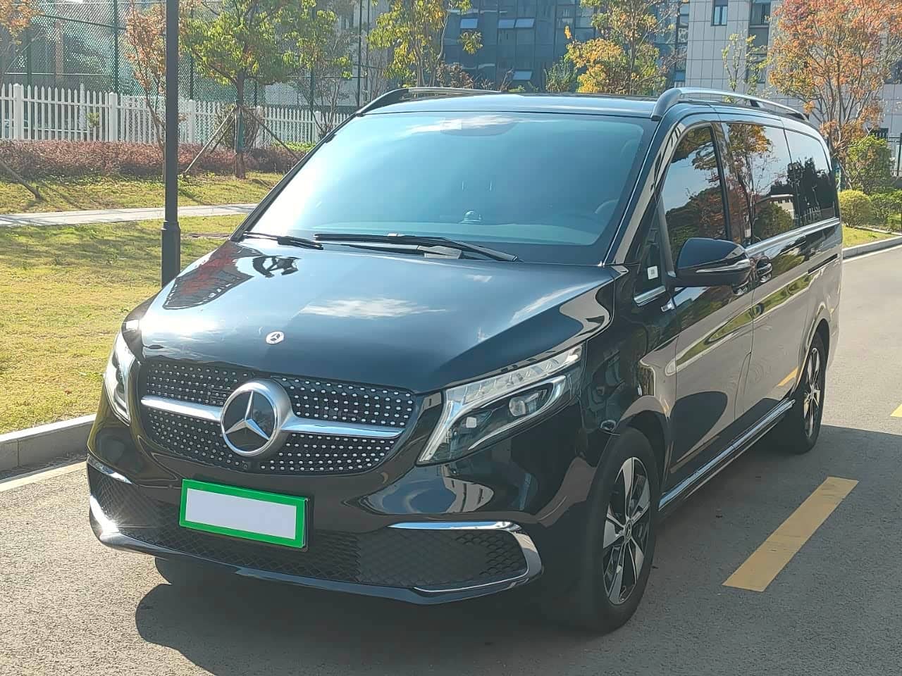 Mercedes-Benz V-Class