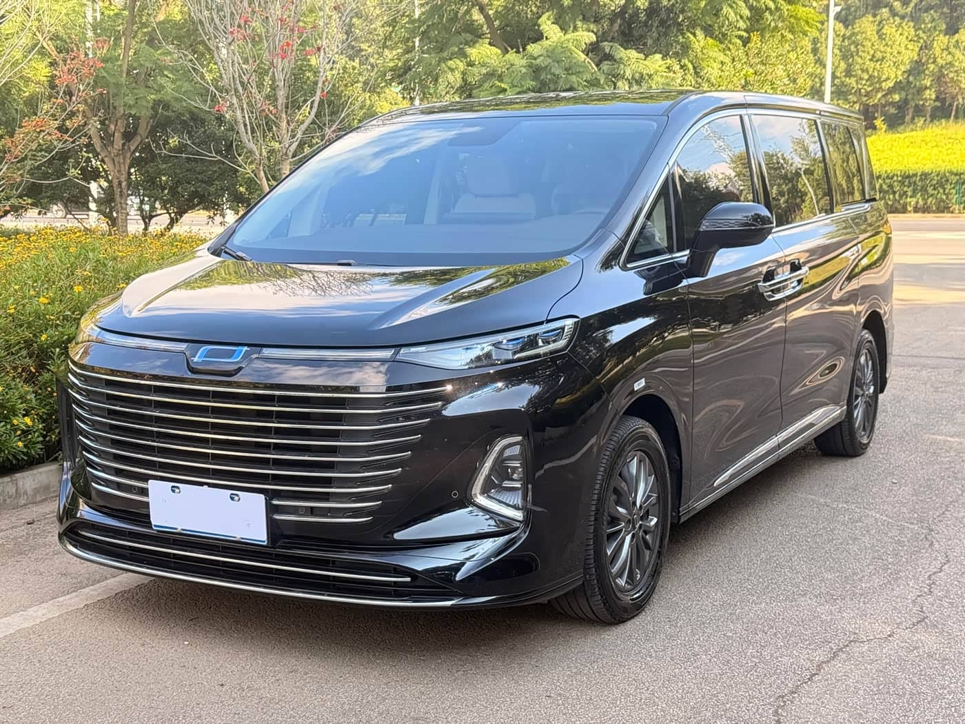 Besturn M9