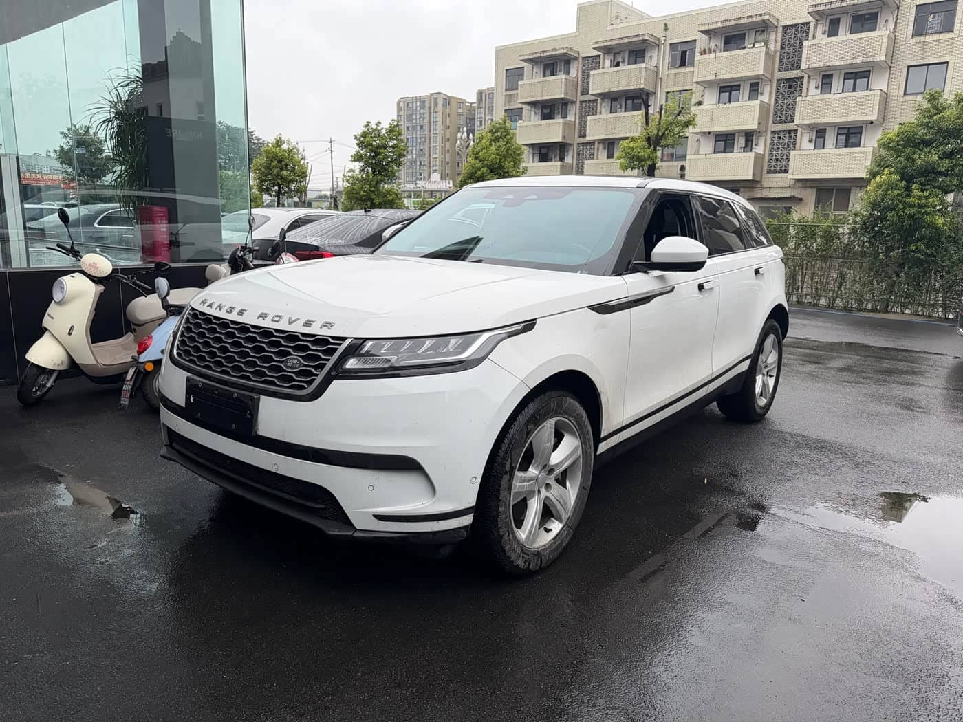 Land Rover Range Rover Velar