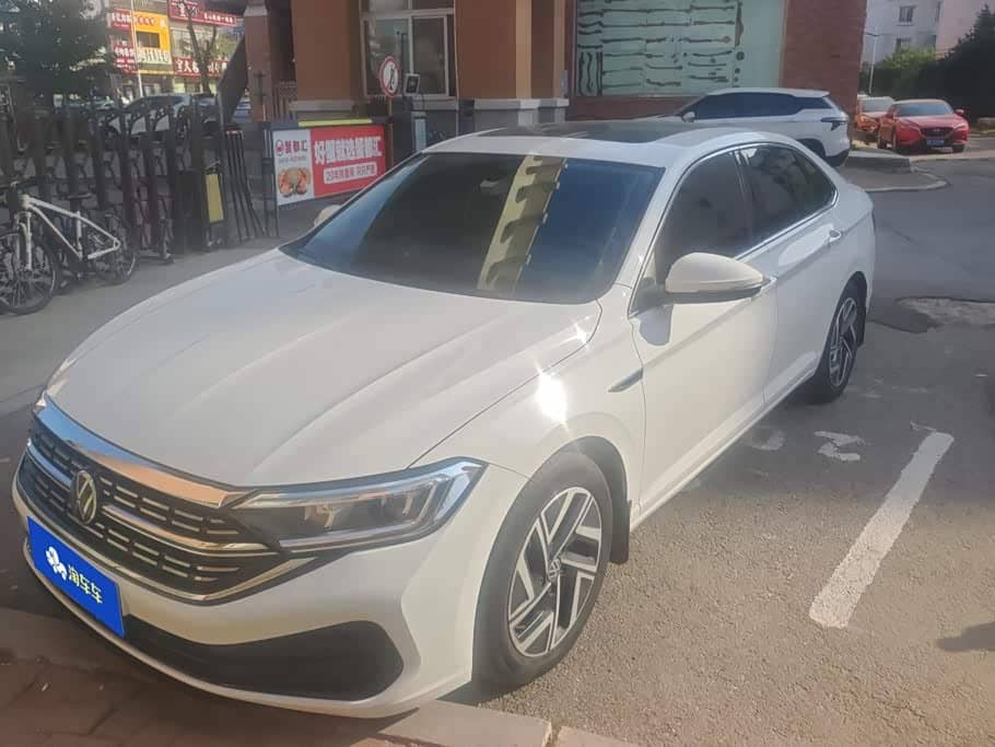 Volkswagen Sagitar
