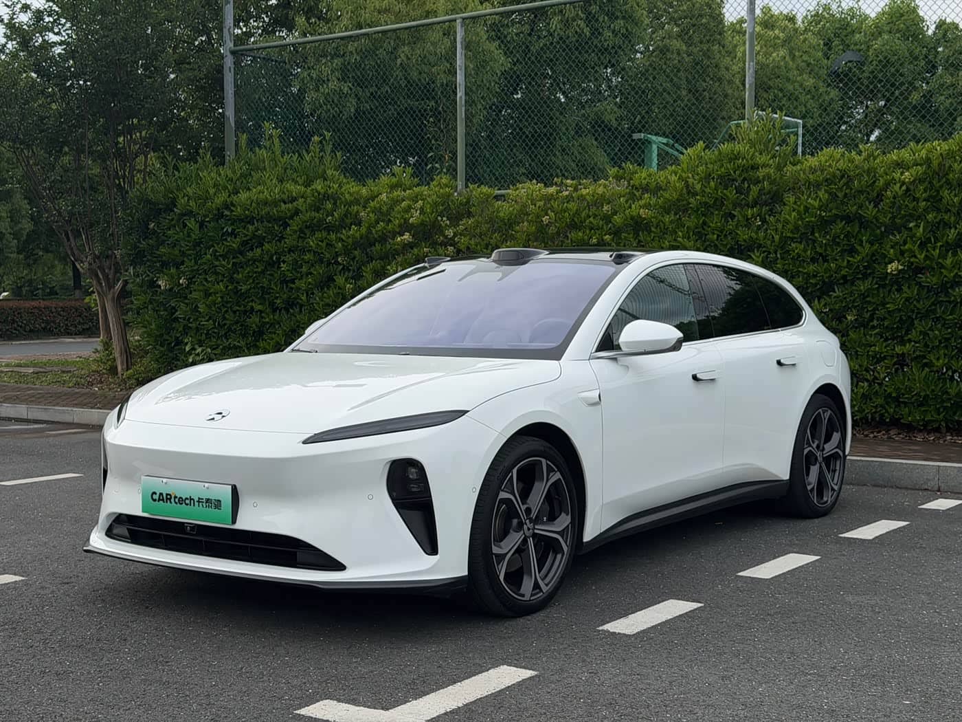 NIO ET5T
