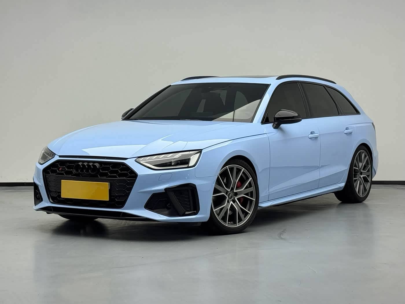 Audi S4