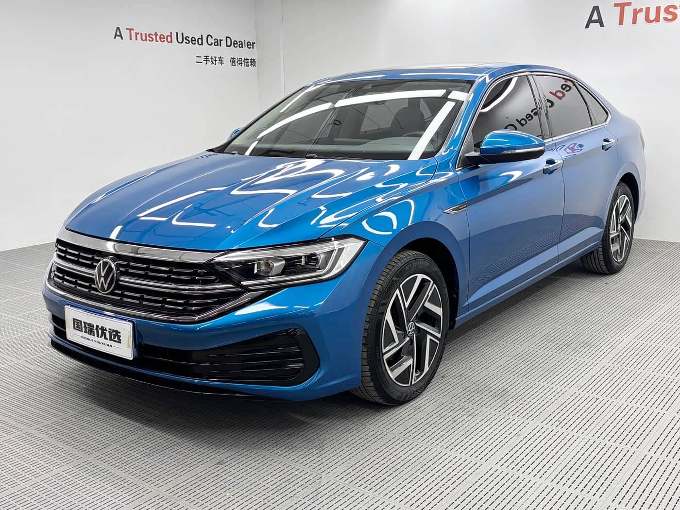 Volkswagen Sagitar