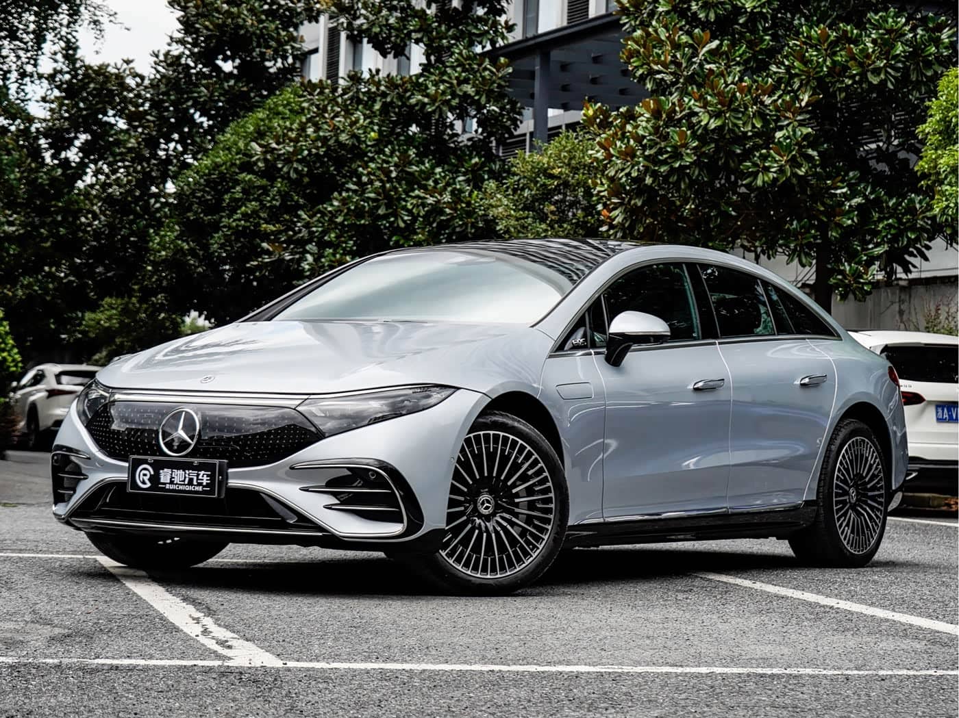 Mercedes-Benz EQS