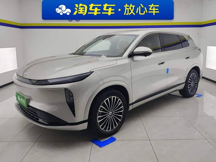 Dongfeng Aeolus L8