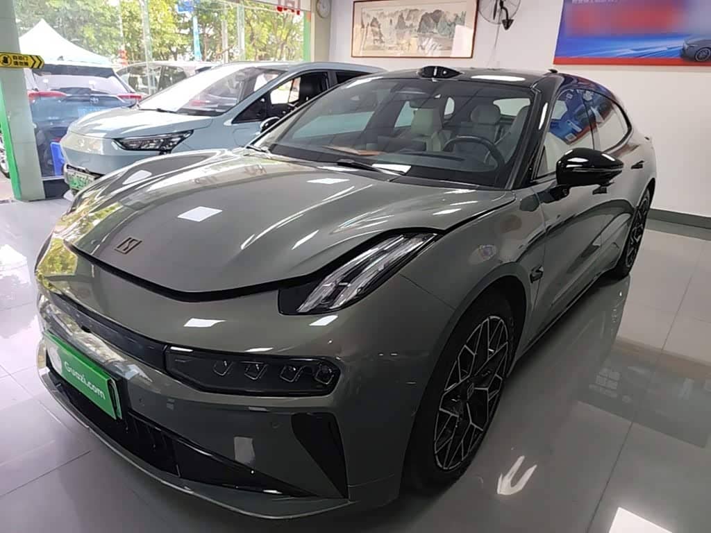 ZEEKR 001