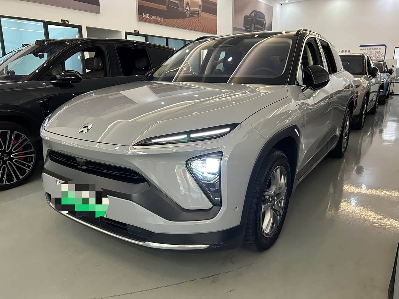 NIO ES6