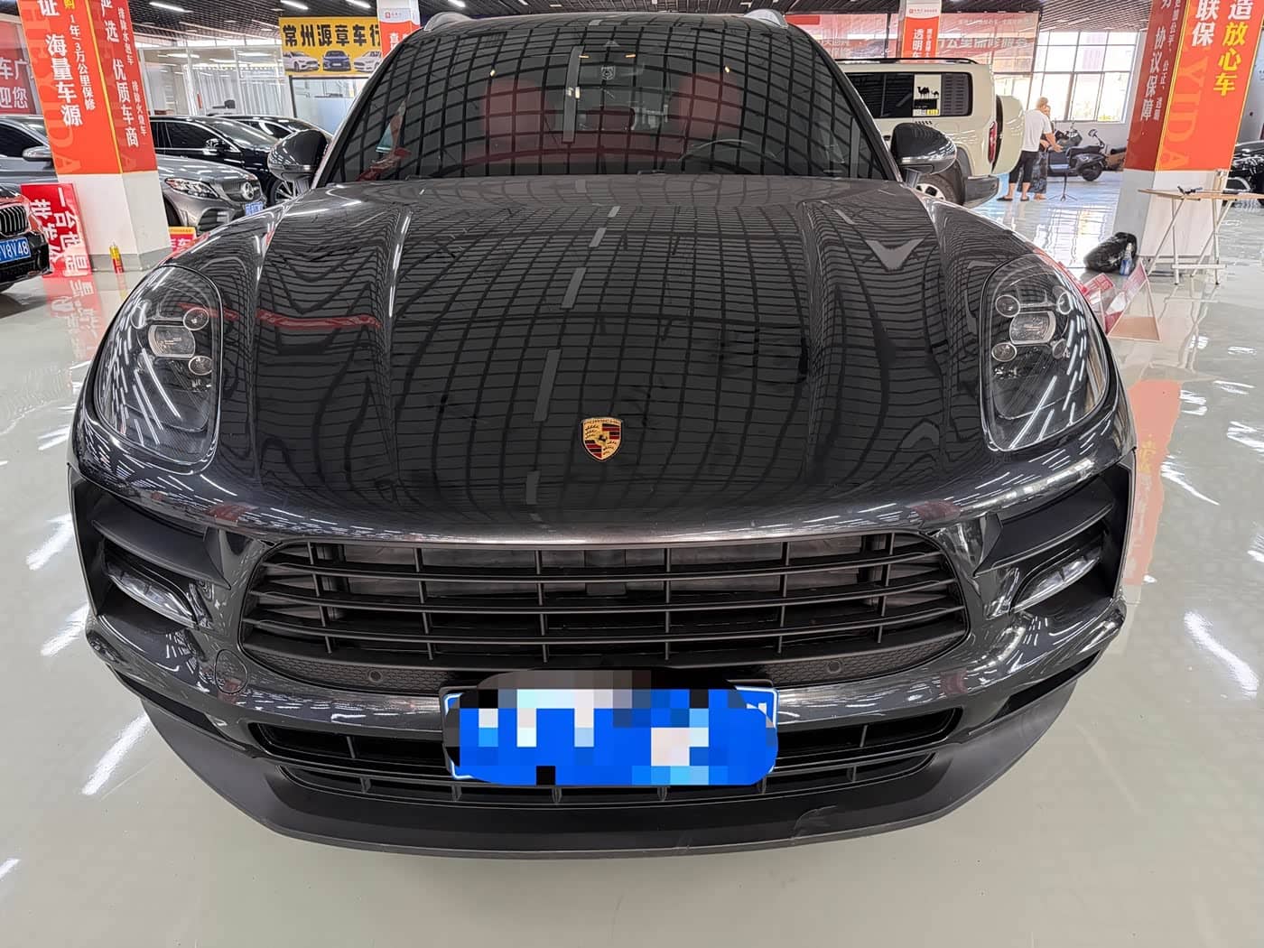Porsche Macan