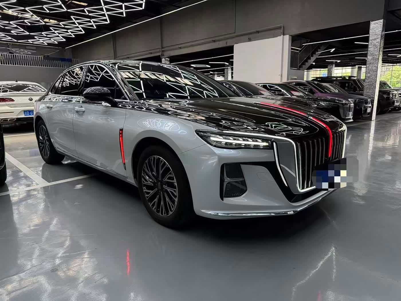 Hongqi H5