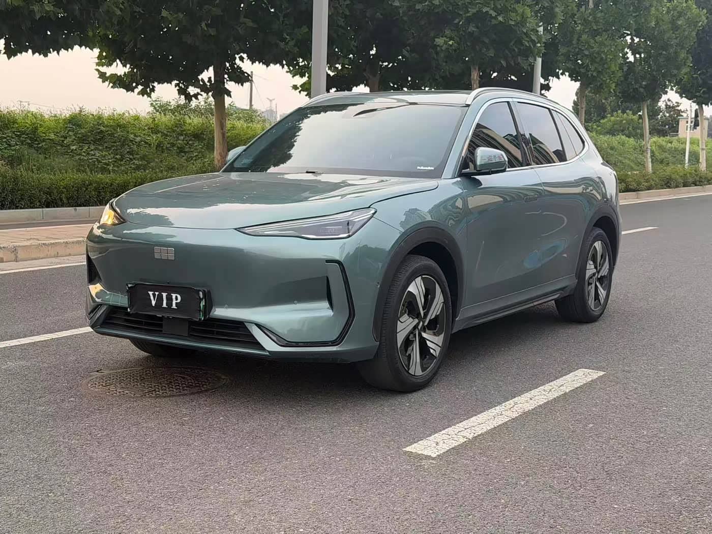 Geely Galaxy Galaxy E5
