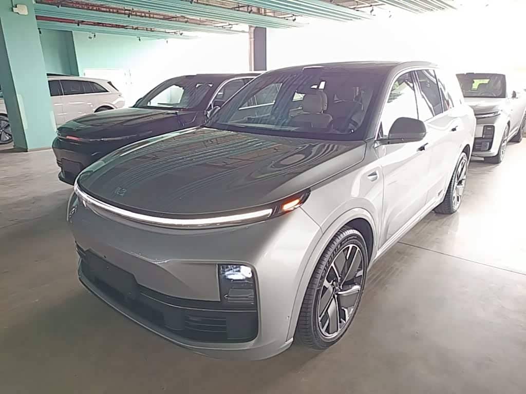 Li Auto Li L8