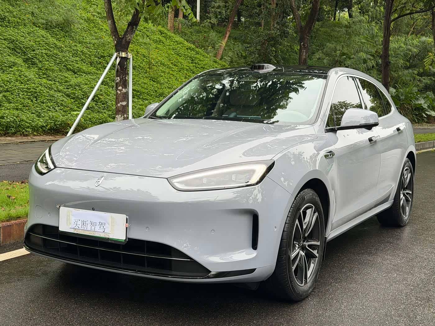 AITO Wenjie AITO M5