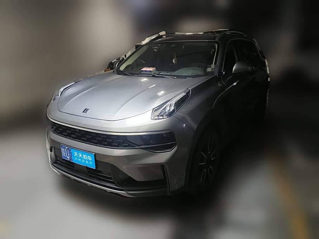 Lynk & Co 01