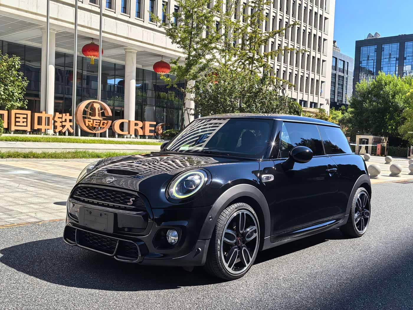 MINI MINI