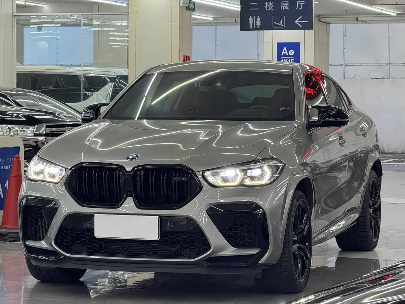 BMW X6 M