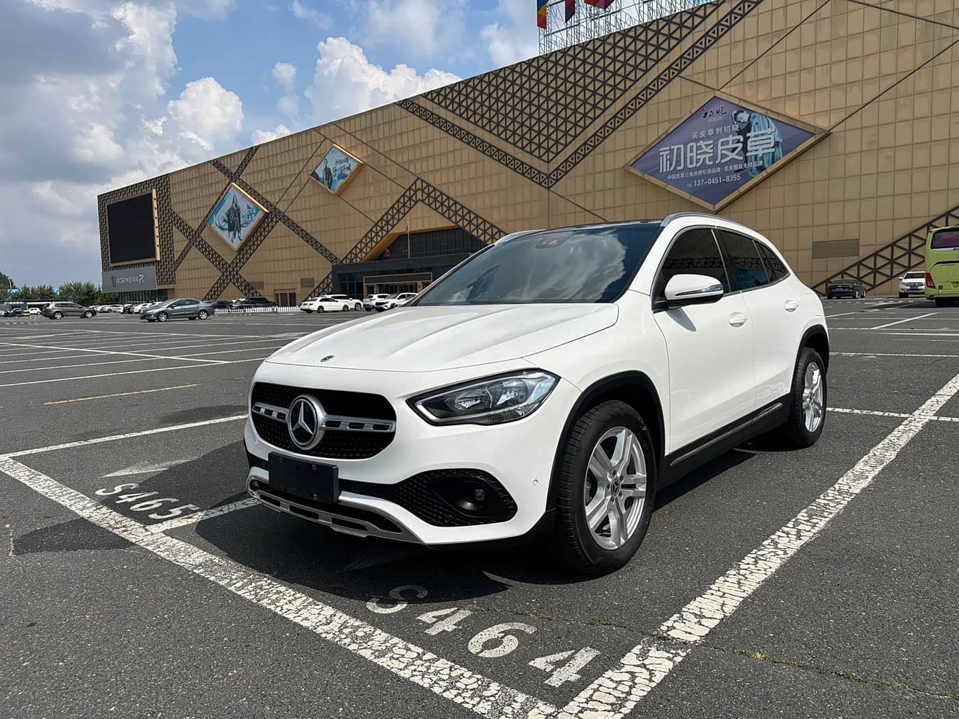 Mercedes-Benz GLA