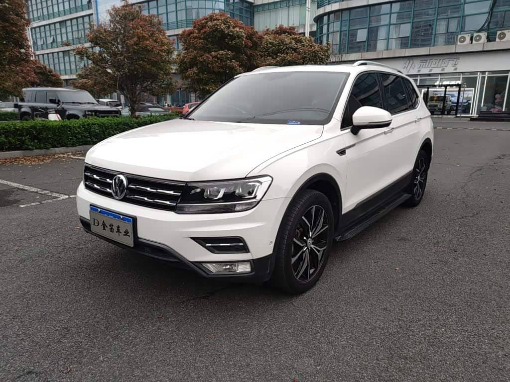 Volkswagen Tiguan L