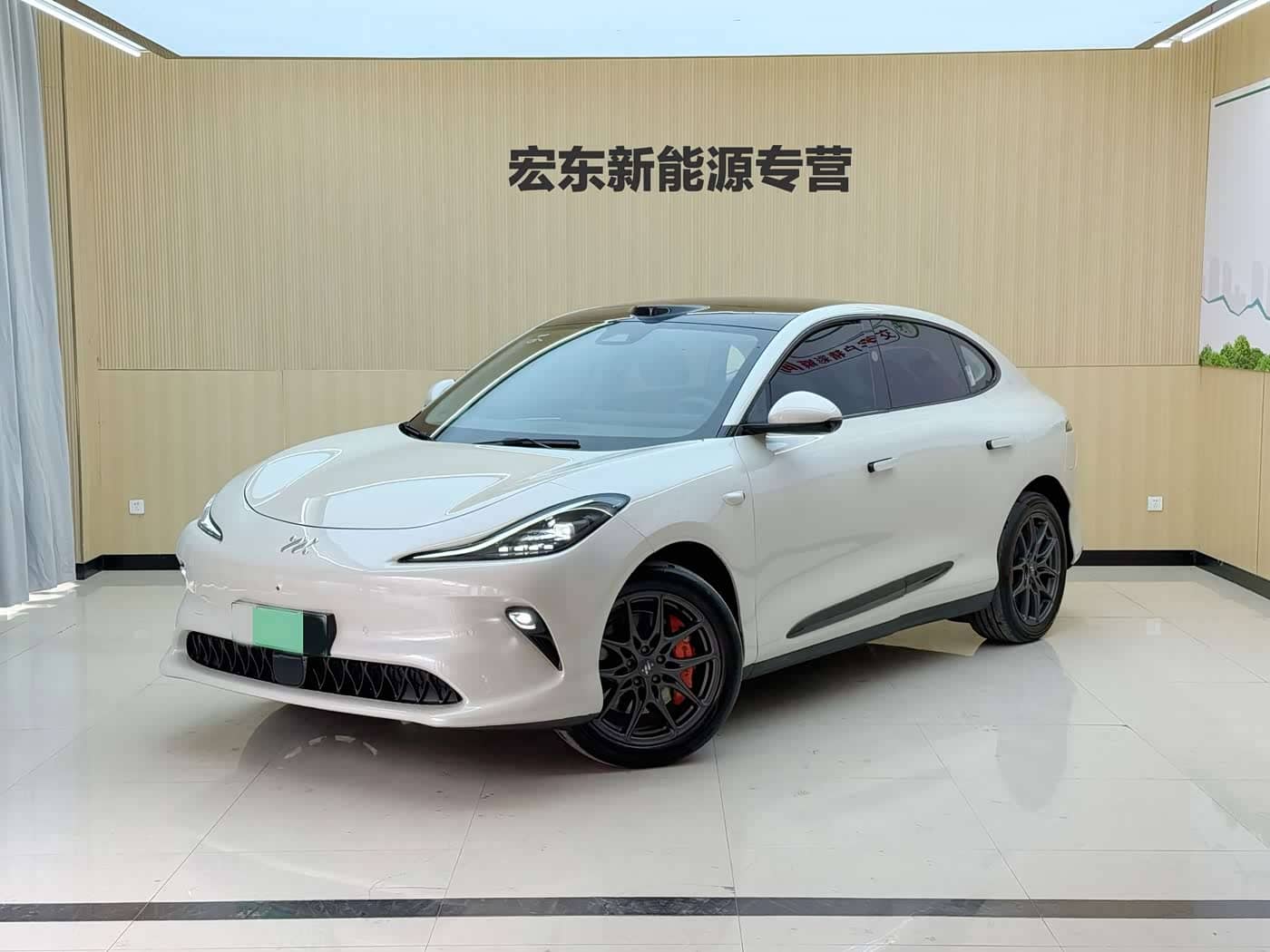 IM Motors IM LS6