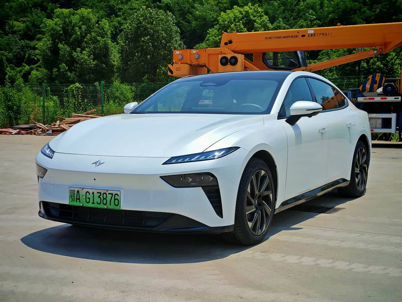 Dongfeng Yipai eπ007