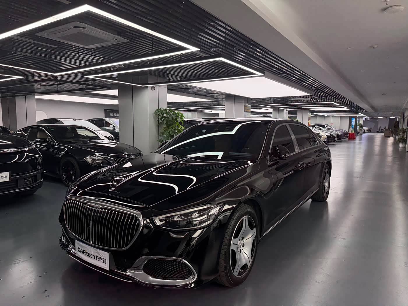 Mercedes-Benz Maybach S-Class