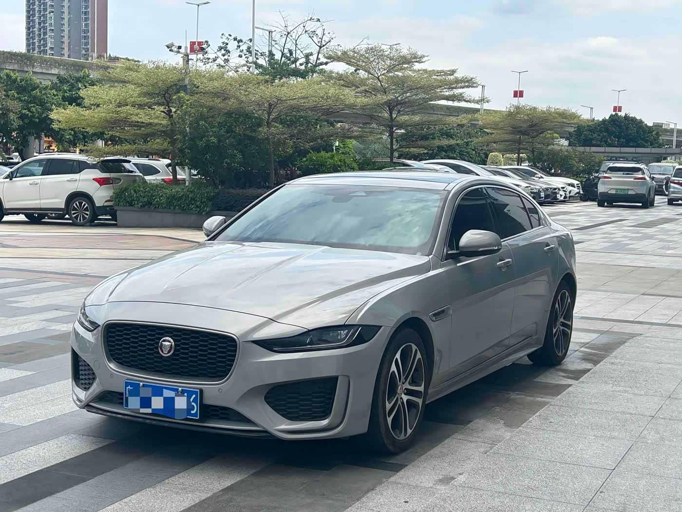 Jaguar XEL