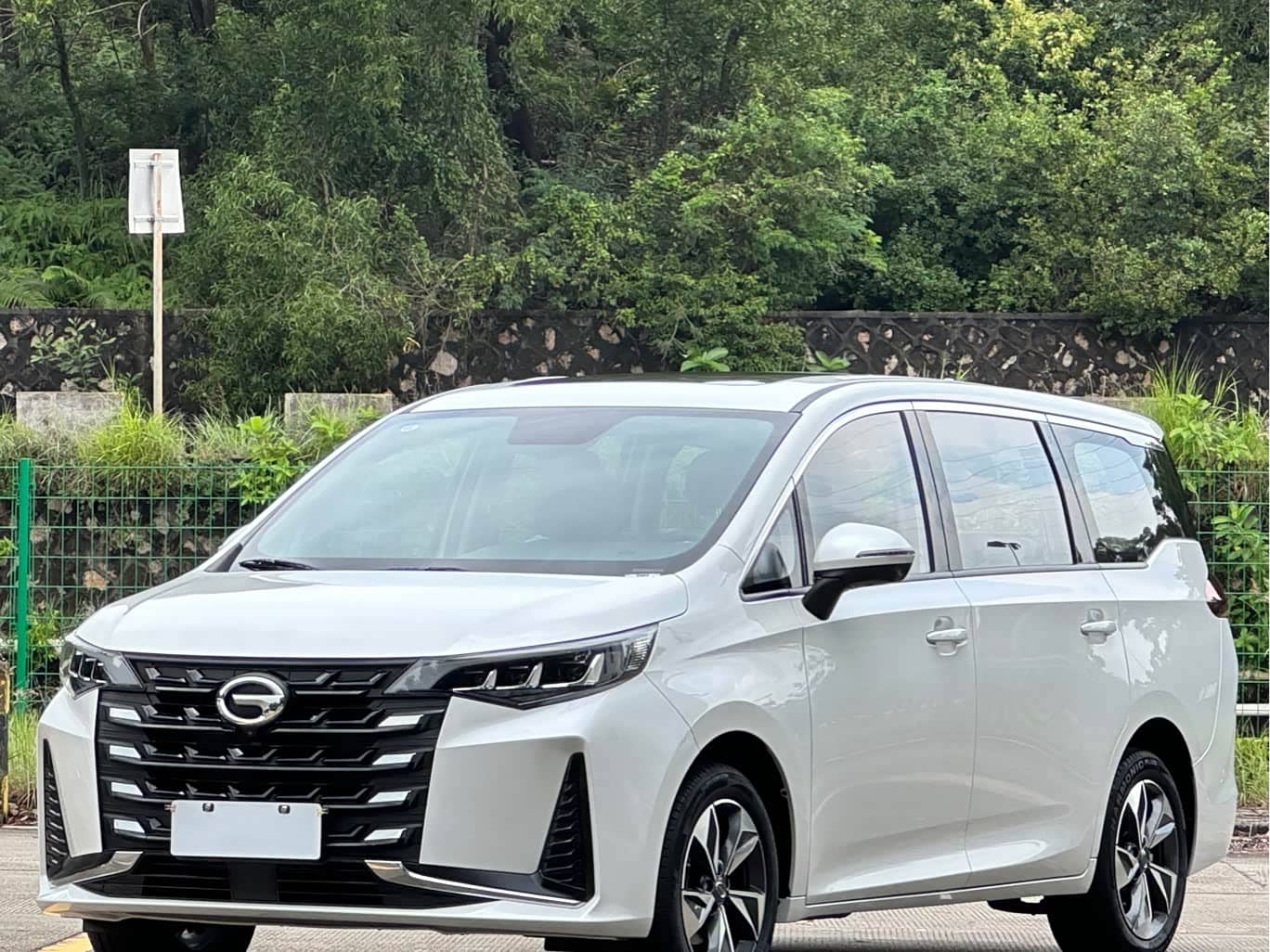 GAC Trumpchi Trumpchi M6