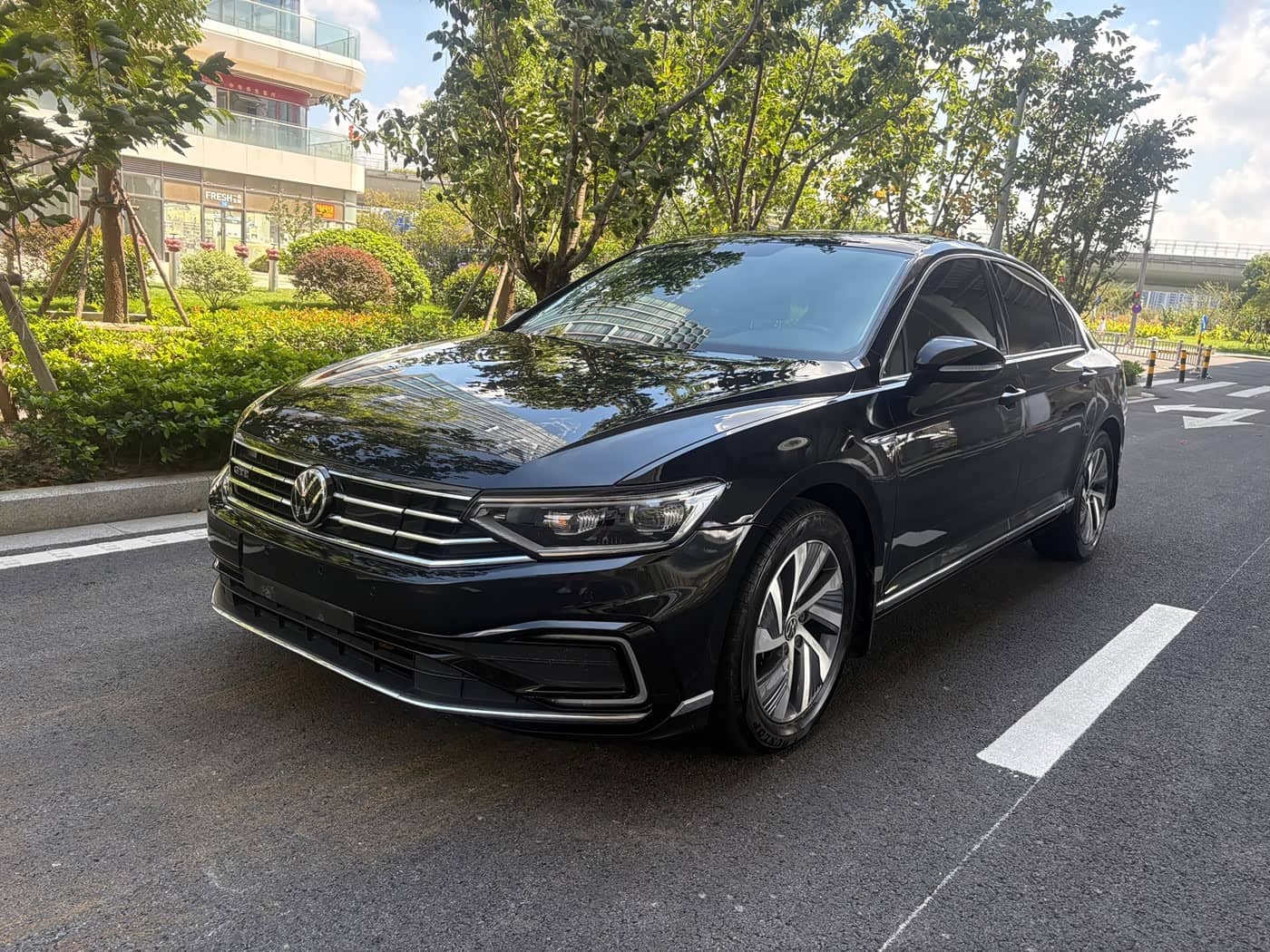Volkswagen Magotan GTE Plug-in Hybrid