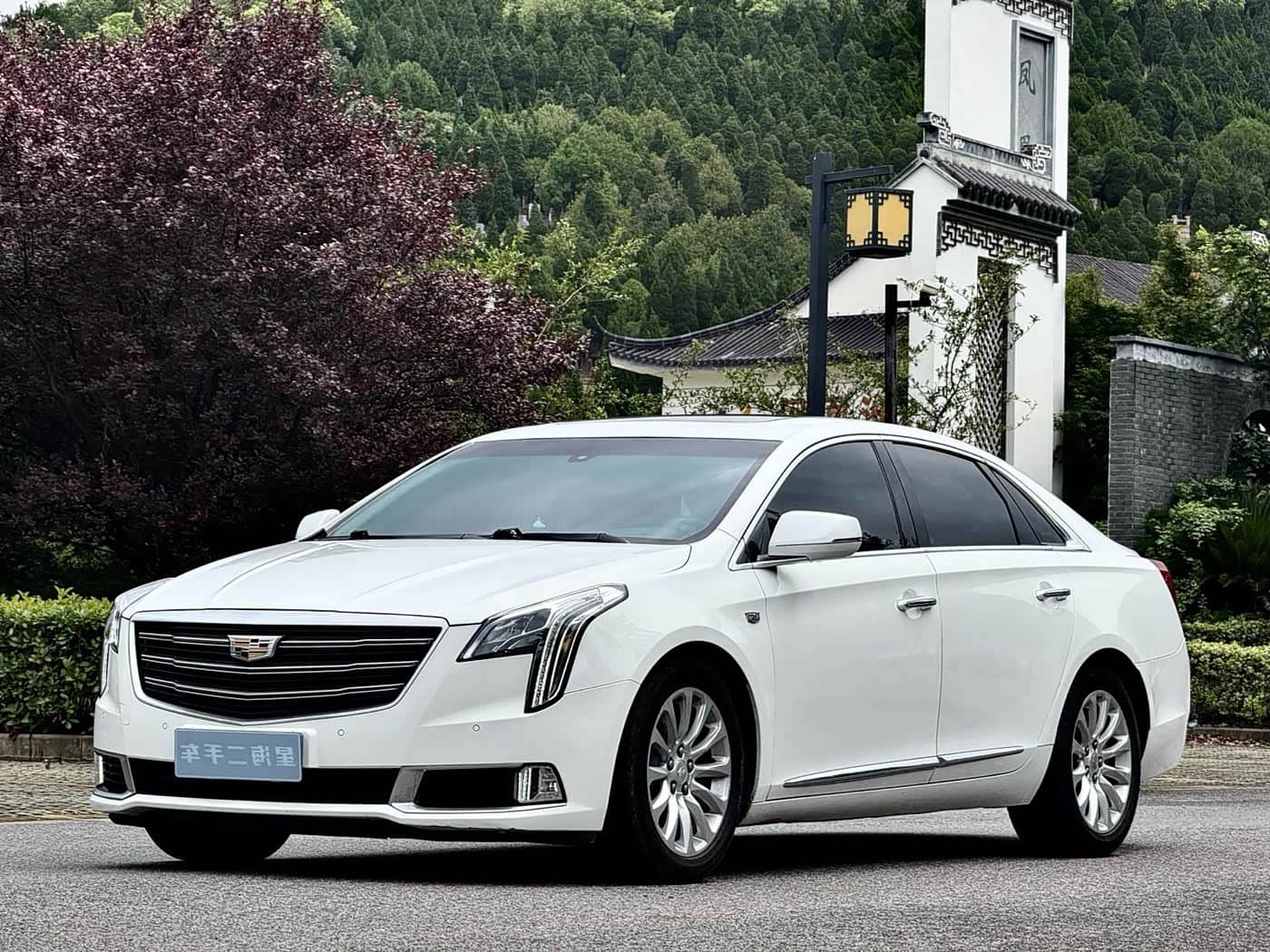 Cadillac XTS