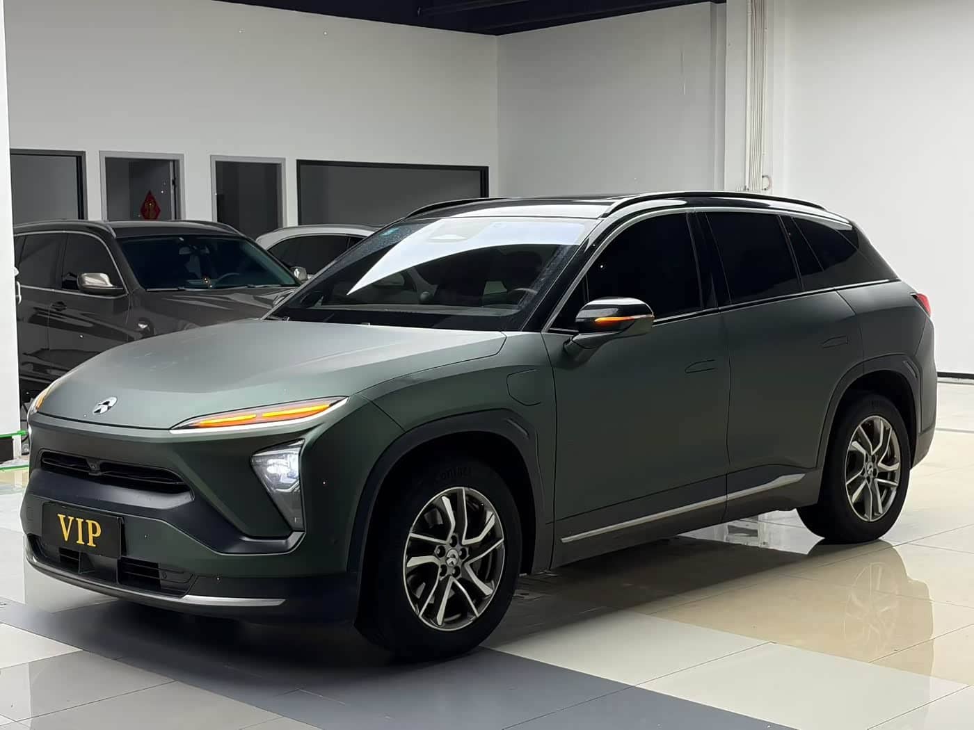 NIO ES6