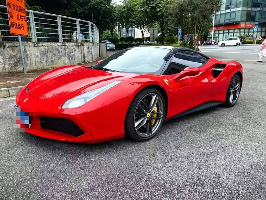 Ferrari 488