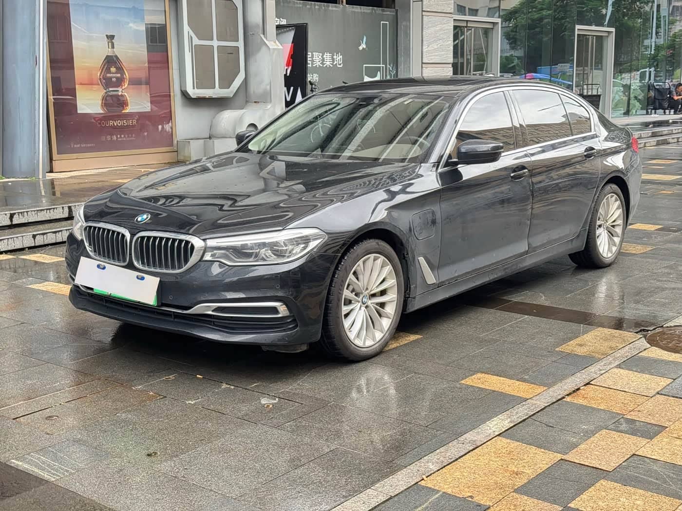 BMW 5 Series New Energy