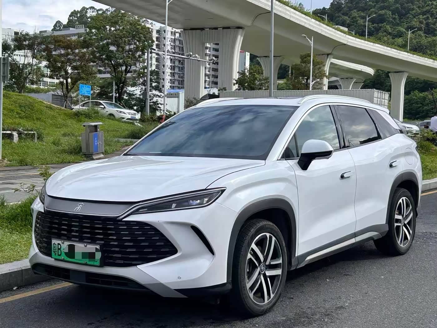 BYD Song L DM-i