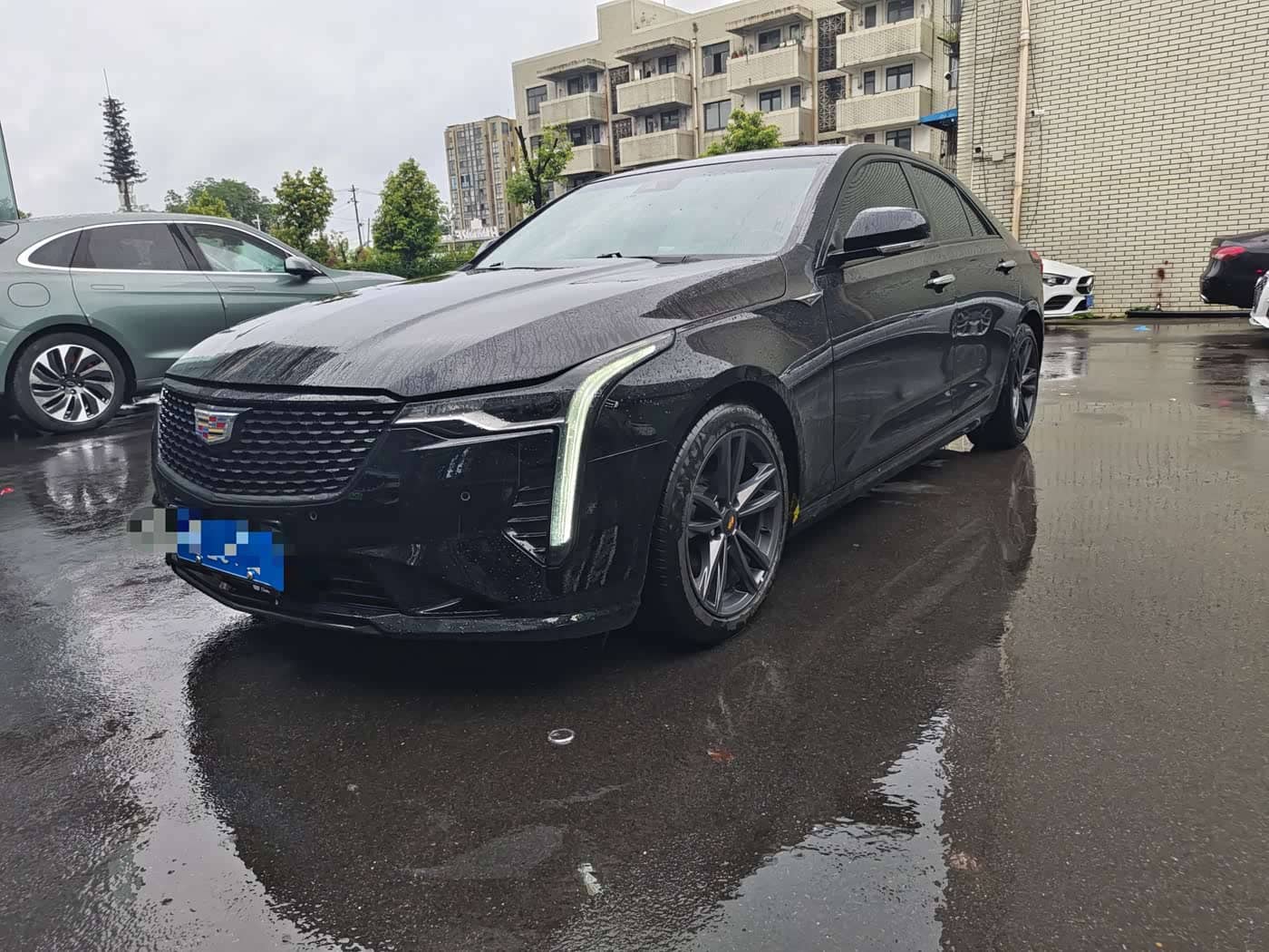 Cadillac CT4