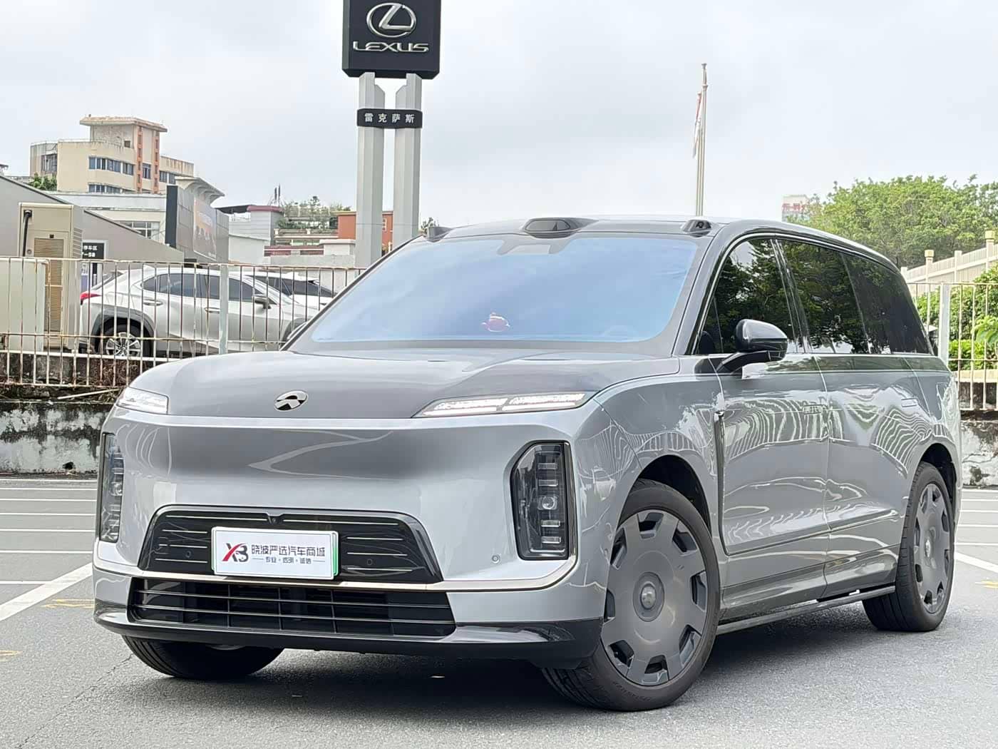 NIO ES9