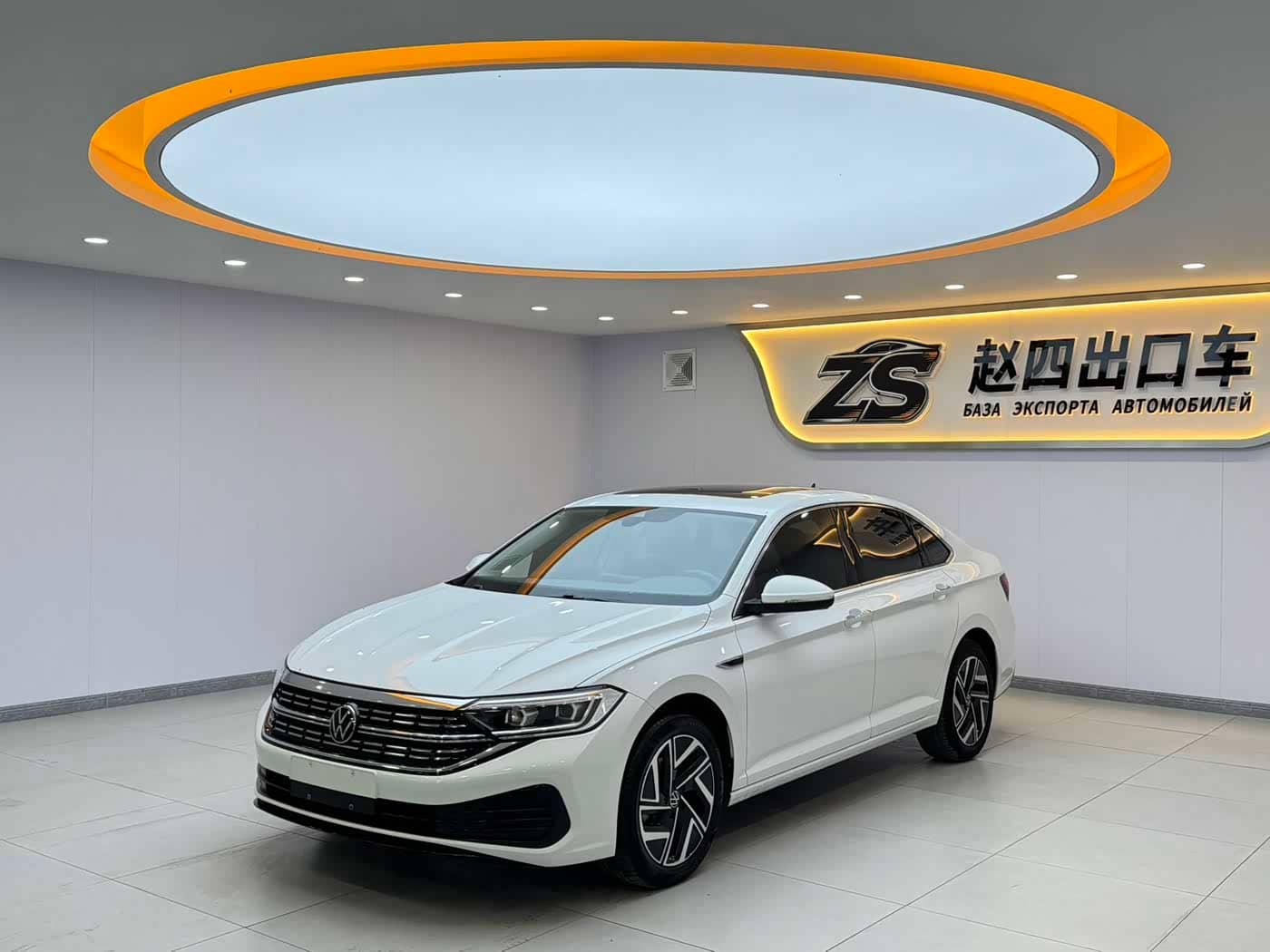 Volkswagen Sagitar