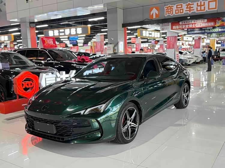 MG MG7
