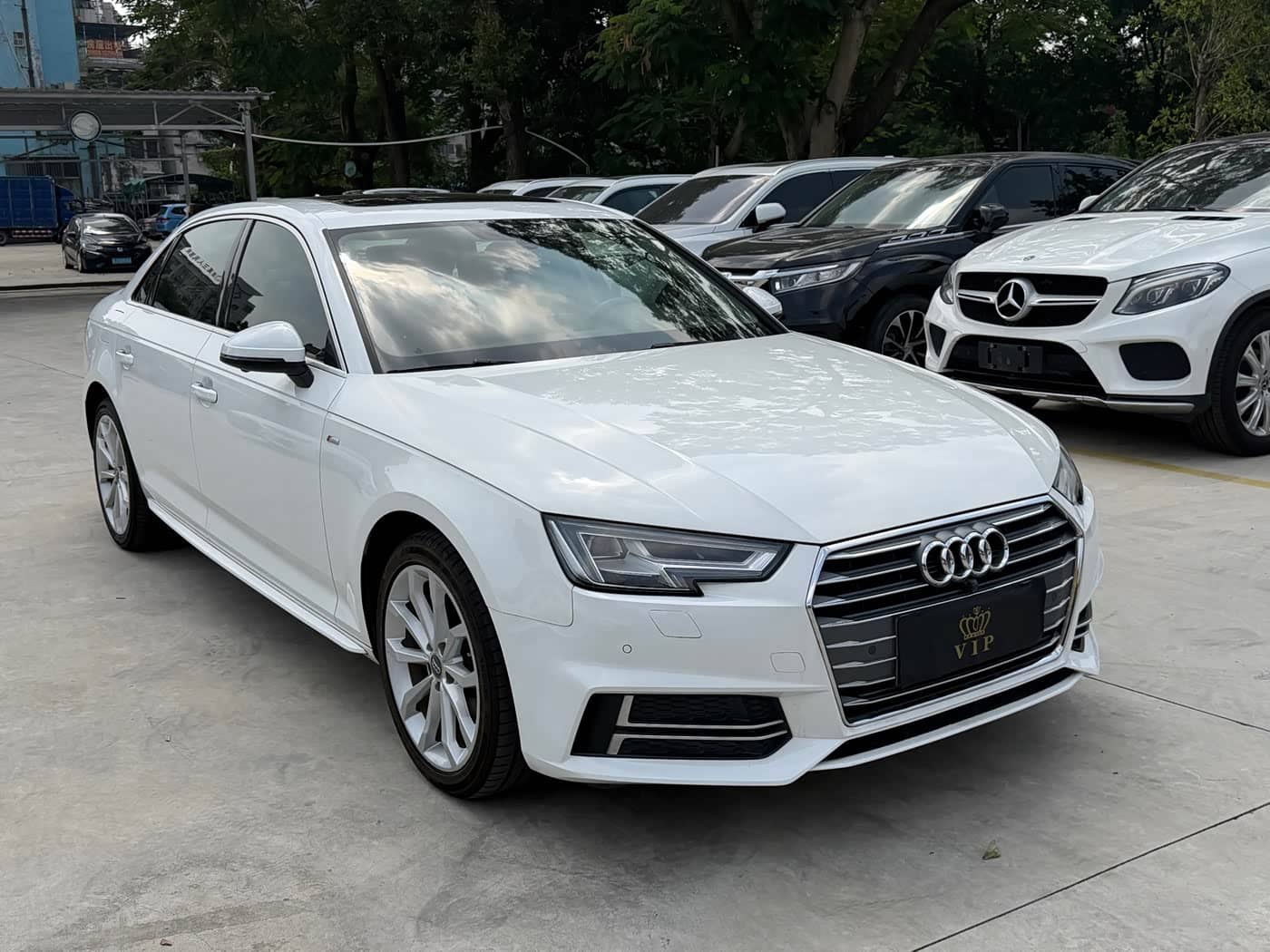 Audi A4L