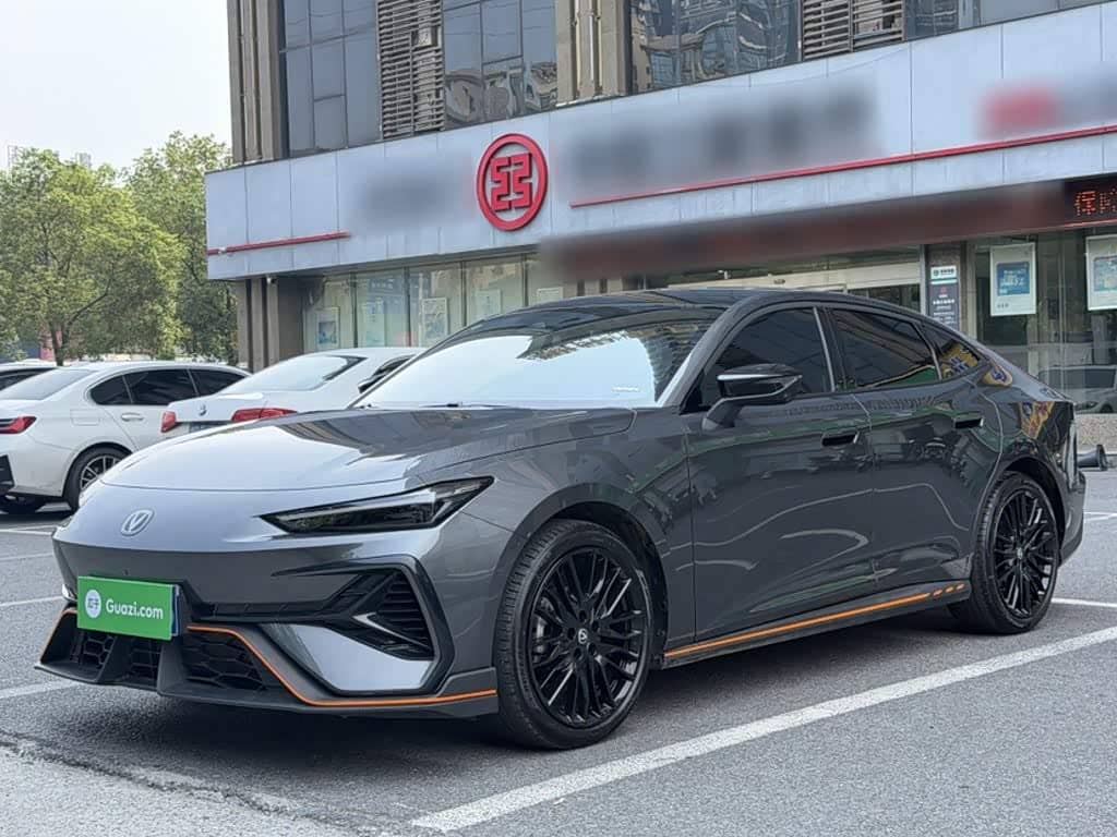 Changan UNI-V