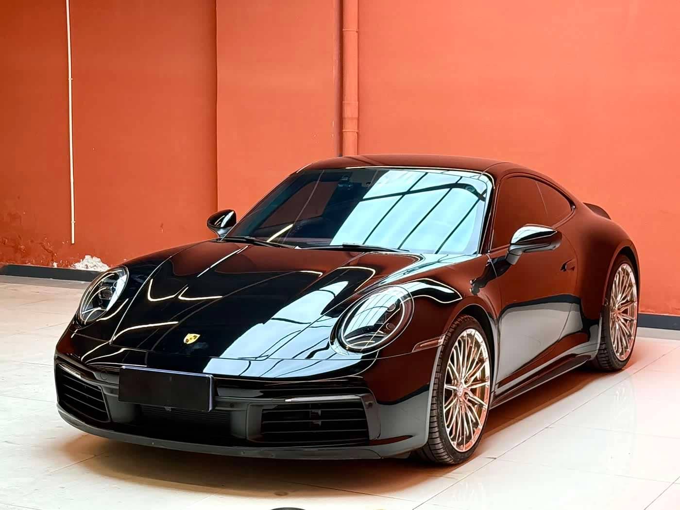 Porsche 911