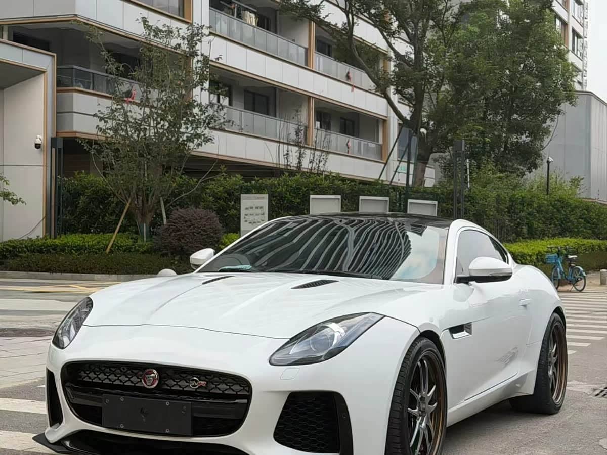 Jaguar F-TYPE
